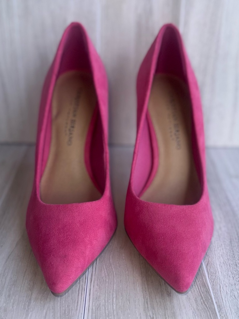 👠 Magenta Pointed-Toe Suede Heels - size 7 -  by Christian Siriano - Picture 7 of 8